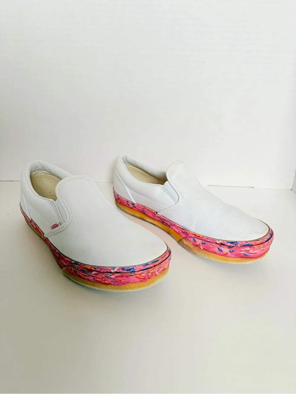 Vans Donut Sprinkle Sneakers Slip On Bold Platform Shoes White Pink Size 7 Kids